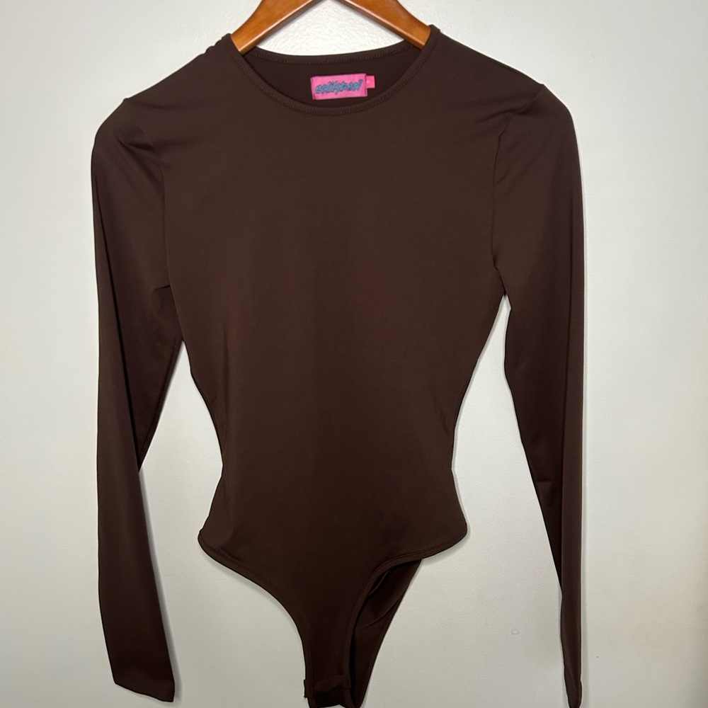 Edikted Fitted Brown Long Sleeve Bodysuit
